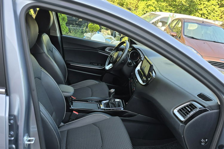 Kia XCeed 1.0 T-GDI 120KM / I-właściciel/ zdjęcie 7