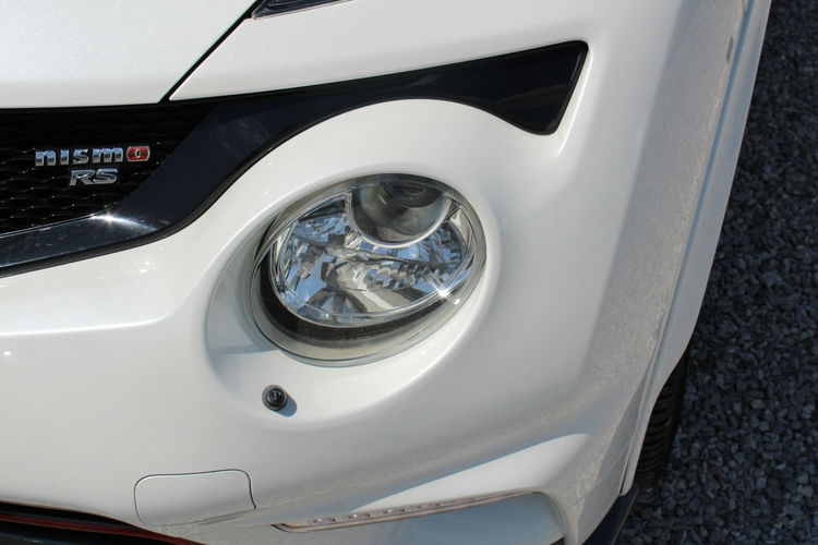 Nissan Juke NISMO RS 218HP Alkantara g.fotele kamera 360 biała perła zdjęcie 11