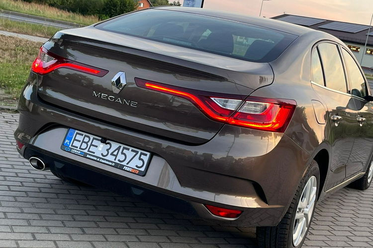 Renault Megane Benzyna Niski Przebieg BDB stan zdjęcie 4