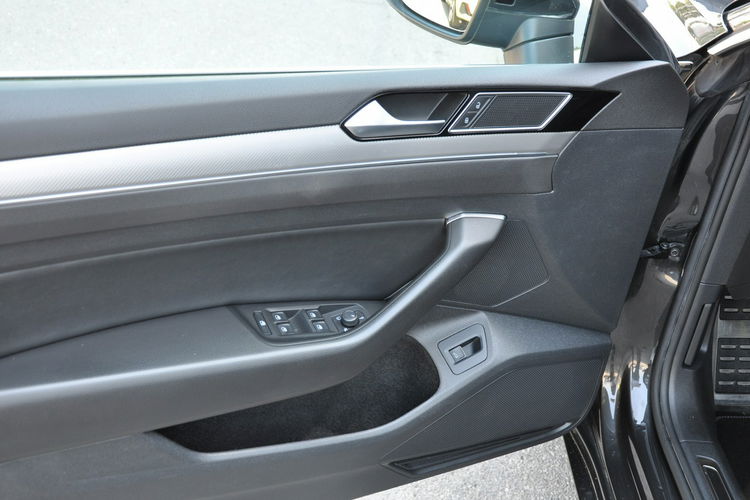 Volkswagen Arteon 2.0 TDI 190KM 4Motion DCC Top LED Serwis ASO FV marża zdjęcie 12