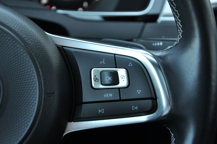 Volkswagen Arteon 2.0 TDI 190KM 4Motion DCC Top LED Serwis ASO FV marża zdjęcie 22