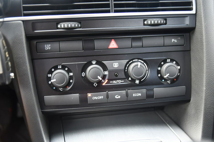 Audi A6 2.8b Quattro, Navi, Pół-Skóry.S-Line.Xenony, Ledy.Tempomat. zdjęcie 32