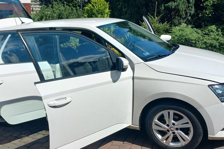 Skoda Fabia Kamera Cofania Kier.wielof. Instalacja Gazowa Landi Renzo 1.0 MPI+LPG zdjęcie 12