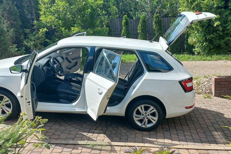 Skoda Fabia Kamera Cofania Kier.wielof. Instalacja Gazowa Landi Renzo 1.0 MPI+LPG zdjęcie 14