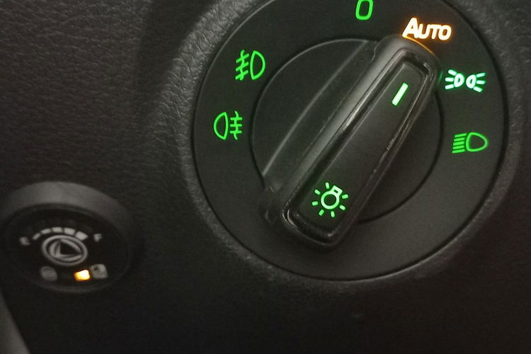 Skoda Fabia Kamera Cofania Kier.wielof. Instalacja Gazowa Landi Renzo 1.0 MPI+LPG zdjęcie 3