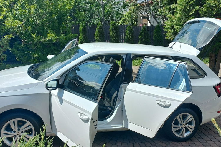 Skoda Fabia Kamera Cofania Kier.wielof. Instalacja Gazowa Landi Renzo 1.0 MPI+LPG zdjęcie 37