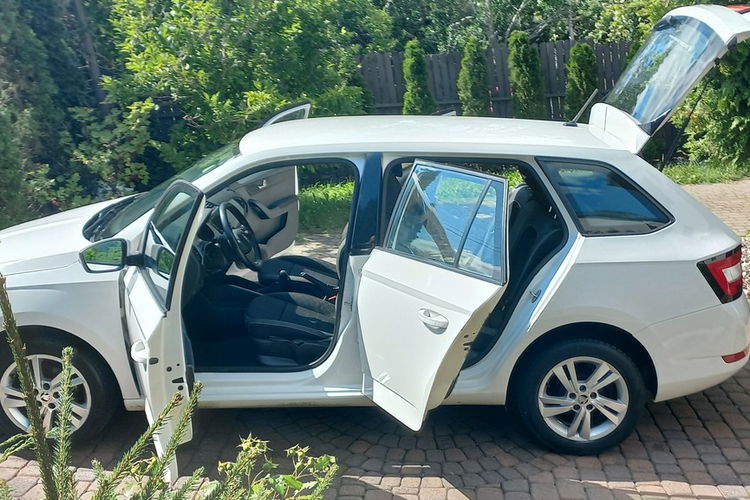 Skoda Fabia Kamera Cofania Kier.wielof. Instalacja Gazowa Landi Renzo 1.0 MPI+LPG zdjęcie 41