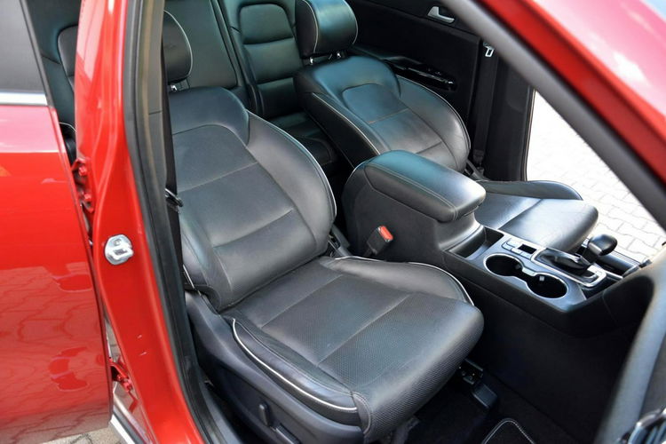 Kia Sportage 2.0CRD-I 185KM GT-Line JBL Panorama Radar ACC Skóry Ledy 4wd Wentylac zdjęcie 16