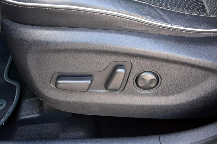 Kia Sportage 2.0CRD-I 185KM GT-Line JBL Panorama Radar ACC Skóry Ledy 4wd Wentylac zdjęcie 20