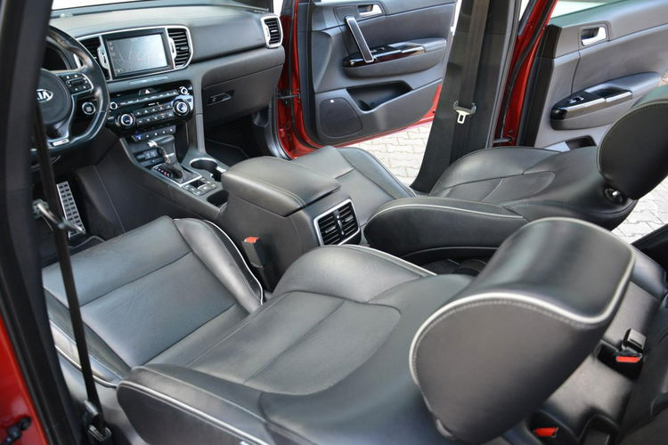 Kia Sportage 2.0CRD-I 185KM GT-Line JBL Panorama Radar ACC Skóry Ledy 4wd Wentylac zdjęcie 21