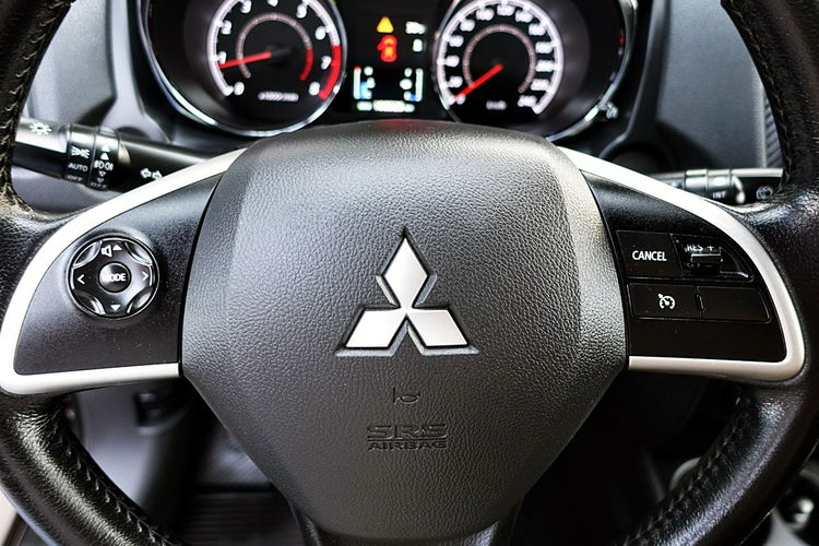 Mitsubishi ASX 1-Właściciel NAWIGACJA Klimatronic 3Lata GWARANCJA Kraj Bezwypad ASO 4x2 zdjęcie 16