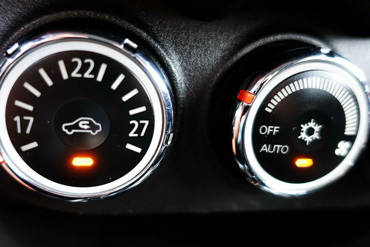 Mitsubishi ASX 1-Właściciel NAWIGACJA Klimatronic 3Lata GWARANCJA Kraj Bezwypad ASO 4x2 zdjęcie 18