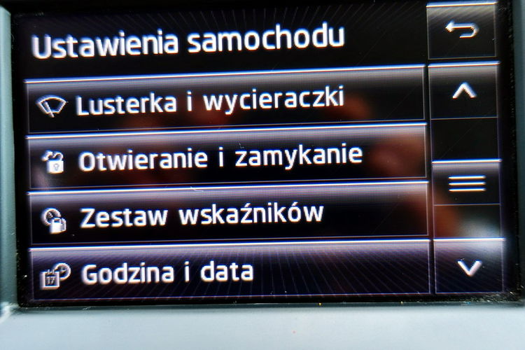 Skoda Fabia 1.2 TSi 90KM TEMPOMAT Parktronic 3Lata GWARANCJA I-wł Kraj Bezwypad 4x2 zdjęcie 32