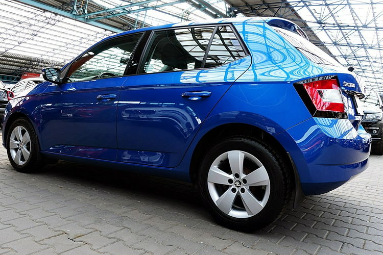 Skoda Fabia 1.2 TSi 90KM TEMPOMAT Parktronic 3Lata GWARANCJA I-wł Kraj Bezwypad 4x2 zdjęcie 4