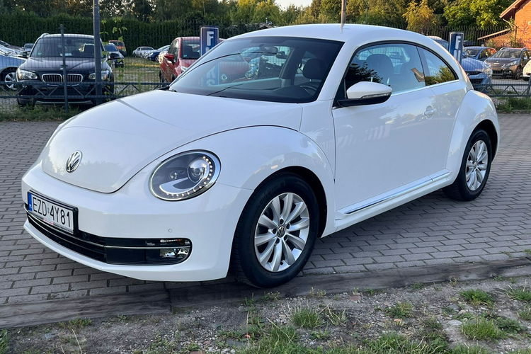 Volkswagen New Beetle Benzyna Niski Przebieg BDB stan zdjęcie 16