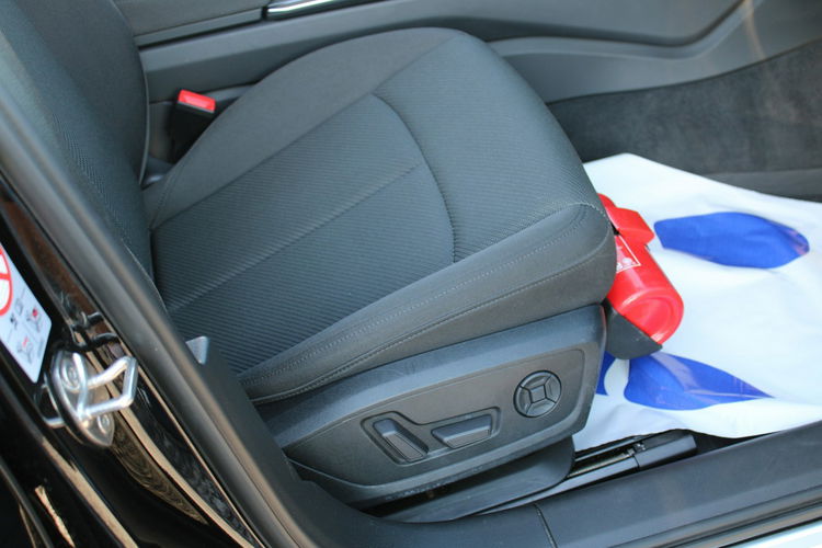 Audi A6 S-Tronic Asystent parkowania F-vat Salon PL Gwarancja zdjęcie 35