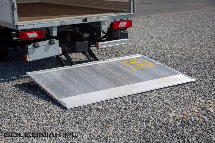 Ford Transit 8 palet KONTENER + WINDA 750kg zdjęcie 7