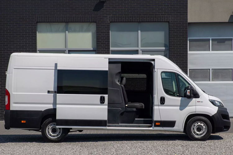 Fiat Ducato 7-OSÓB BRYGADÓWKA L4H2 MAXI 180KM zdjęcie 3