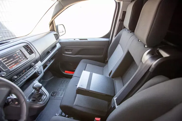 Fiat Scudo MAXI L3H1 Blaszak NOWY MODEL zdjęcie 12