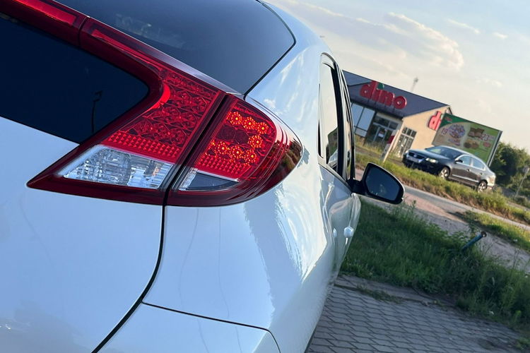 Honda Civic Lakier Perła Benzyna Gwaracnja zdjęcie 10