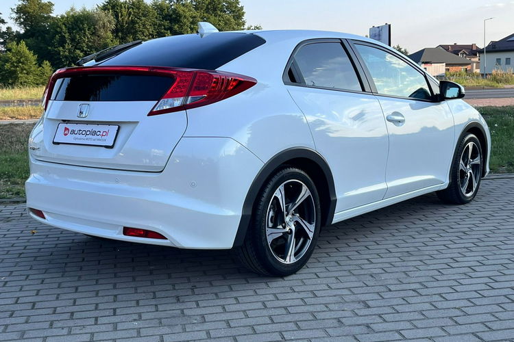 Honda Civic Lakier Perła Benzyna Gwaracnja zdjęcie 15