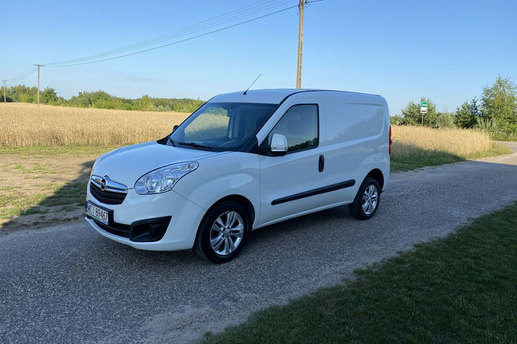 Opel Combo 1.4T 120KM LPG Nowy Gaz zdjęcie 2