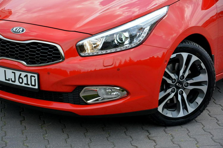 Cee'd Ledy Bixenon Panorama Skóry Navi Kamera 2xParkr. ASO KIA zdjęcie 8