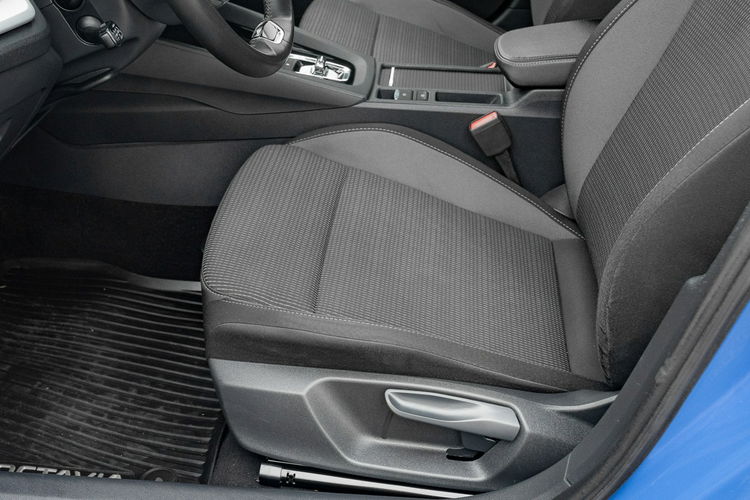 Skoda Octavia GD440XV#2.0 TDI Ambition DSG Ambient LED K.cofania Salon PL VAT 23% zdjęcie 14