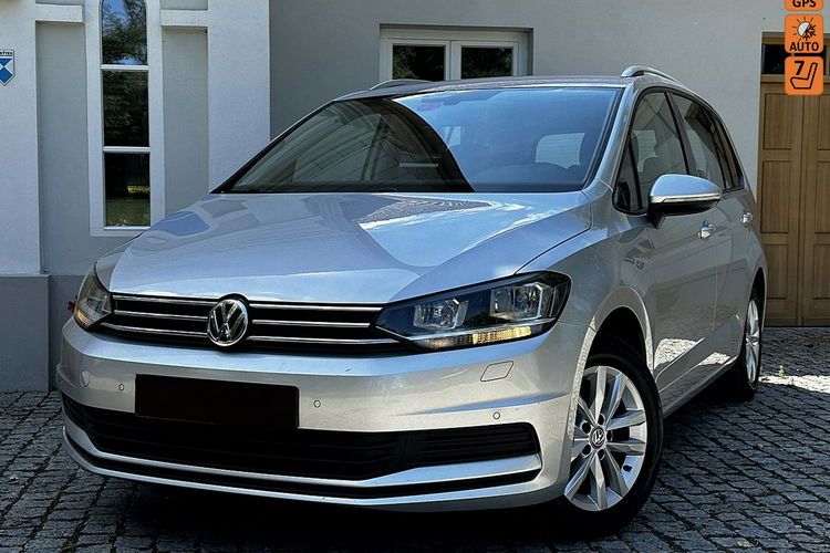 Volkswagen Touran Highline Navi ACC 7 foteli Gwarancja zdjęcie 1