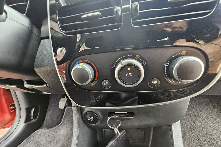 Renault Clio grzane fotele, navi, led, telefon, alu zdjęcie 17