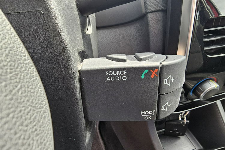 Renault Clio grzane fotele, navi, led, telefon, alu zdjęcie 19