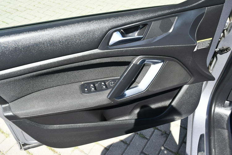 Peugeot 308 1, 5D Kamera Cof 360.Navi, Klimatr 2 str.alufelgi.GWARANCJA zdjęcie 15