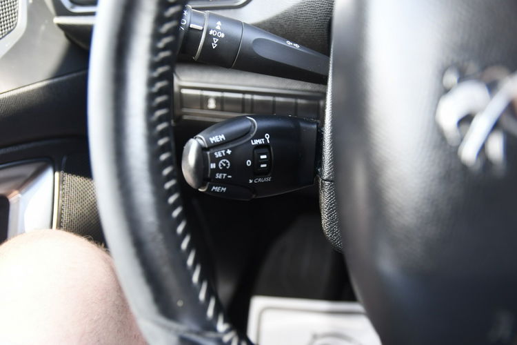 Peugeot 308 1, 5D Kamera Cof 360.Navi, Klimatr 2 str.alufelgi.GWARANCJA zdjęcie 27