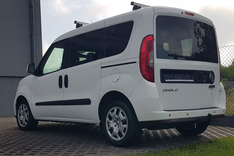 Fiat Doblo 5 OSÓB KLIMA 2xDRZWI BOCZNE PRZESUWNE KRAJOWY I-WŁAŚCICIEL zdjęcie 28