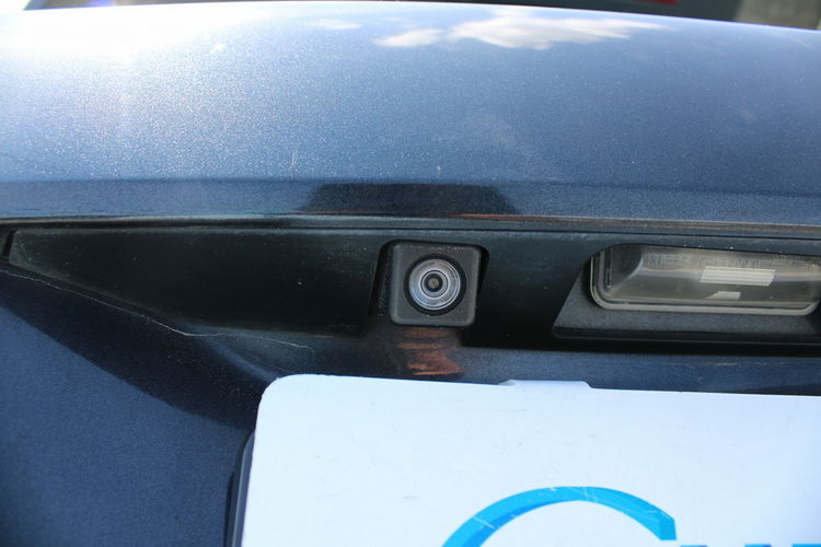 Subaru Forester 4x4 Kamera Szyberdach G.Fotele F-Marża zdjęcie 9