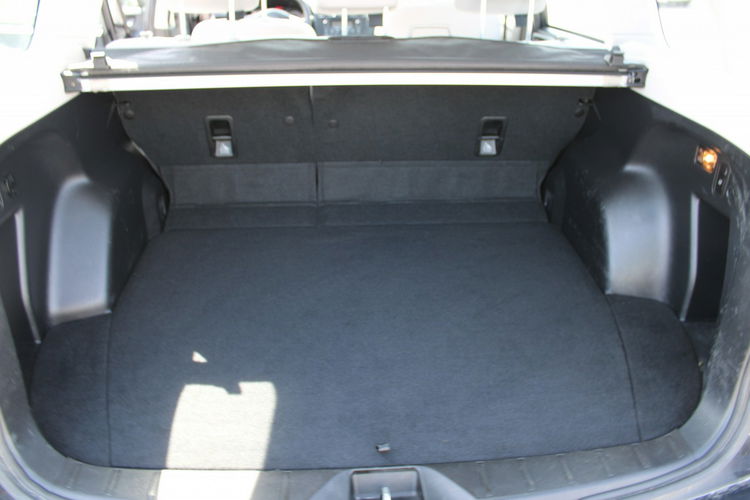 Subaru Forester 4x4 Kamera Szyberdach G.Fotele F-Marża zdjęcie 11