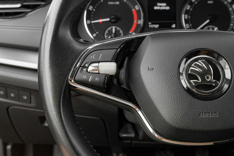 Skoda Octavia 1.5 TSI 150KM Ambition K.cofania Podgrz.f LED Salon PL VAT 23% zdjęcie 19