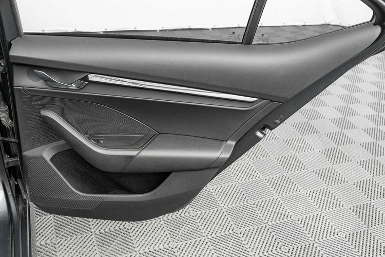 Skoda Octavia 1.5 TSI 150KM Ambition K.cofania Podgrz.f LED Salon PL VAT 23% zdjęcie 31