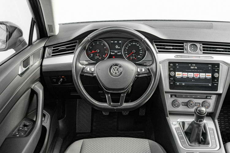 Volkswagen Passat 1.4 TSI BlueMotion Technology Cz.cof 2 stref klima Salon PL VAT 23% zdjęcie 17