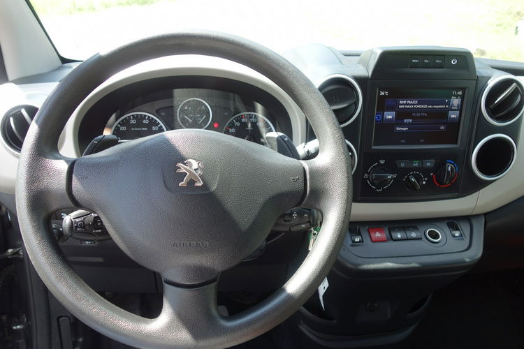 Partner Peugeot Partner 2016 1.6 benzyna 100km automat zdjęcie 17