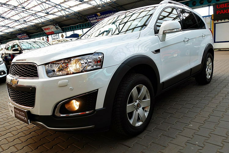 Chevrolet Captiva 7-OSÓB AUTOMAT+Skóra TYLKO 115tyś KM Gwarancja I-wł Kraj Bezwypad FULL 4x2 zdjęcie 53