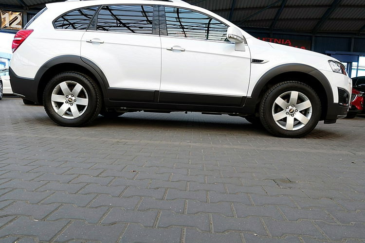 Chevrolet Captiva 7-OSÓB AUTOMAT+Skóra TYLKO 115tyś KM Gwarancja I-wł Kraj Bezwypad FULL 4x2 zdjęcie 57