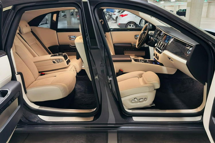 Ghost / Świeżo po serwisie w RR / I rej: 08.2020 / VAT 23% / STARLIGHT zdjęcie 15