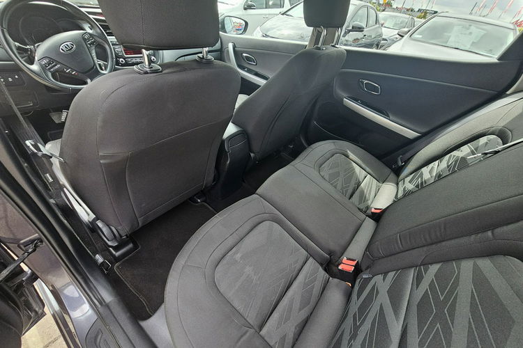 Kia Cee'd grzana kierownica i fotele, tempomat, telefon zdjęcie 27