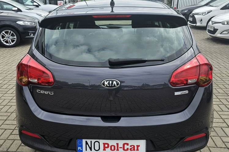 Kia Cee'd grzana kierownica i fotele, tempomat, telefon zdjęcie 7