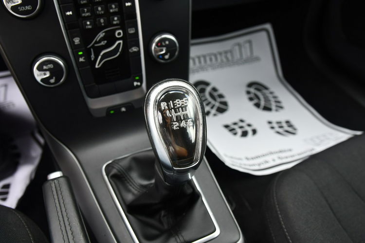 Volvo V40 1.6hdi Serwis, Klimatronic.Navigacja.Alu, Parktronic, GWARANCJA zdjęcie 25