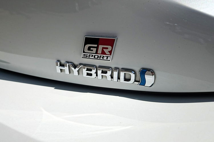 Toyota Corolla 1.8 HSD 122KM GR SPORT DYNAMIC, salon Polska, gwarancja, FV23% zdjęcie 26