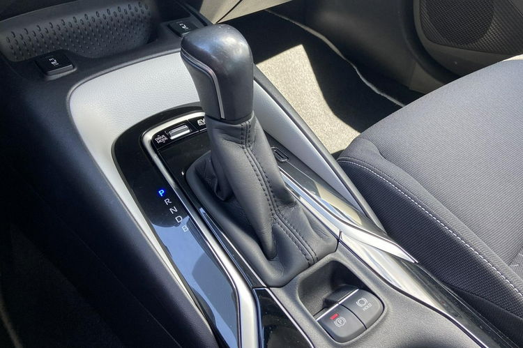 Toyota Corolla 1.8 HSD 122KM COMFORT TECH, salon Polska, gwarancja, FV23% zdjęcie 17