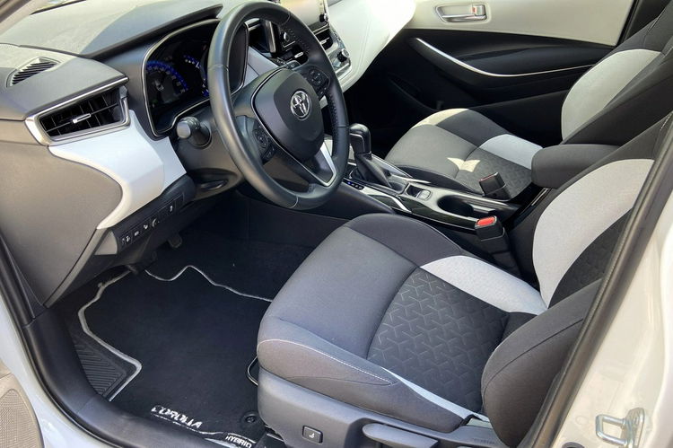 Toyota Corolla 1.8 HSD 122KM COMFORT TECH, salon Polska, gwarancja, FV23% zdjęcie 9