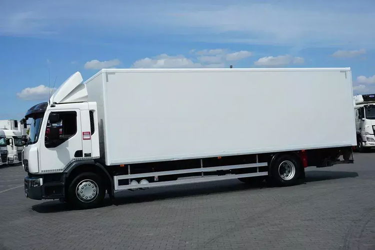 Renault / D 19 / 250 KM / ACC / E 6 / KONTENER + WINDA / ŁAD. 8907 KG / 20 PALET zdjęcie 3